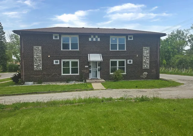 2nd image of 406 Hickory St, Chicago Heights, IL 60411 | MLS# 12649792