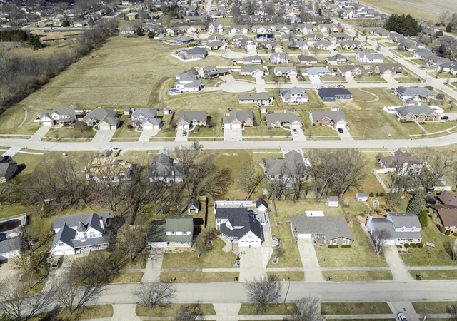 Homes for sale in Wilmington, IL | 883 Winchester Green Dr, Wilmington, IL 60481 | MLS# 12649903