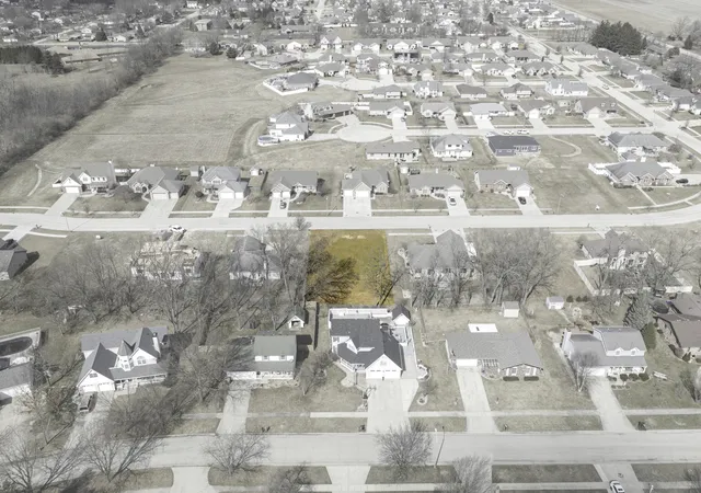 Homes for sale in Wilmington, IL | 883 Winchester Green Dr, Wilmington, IL 60481 | MLS# 12649903
