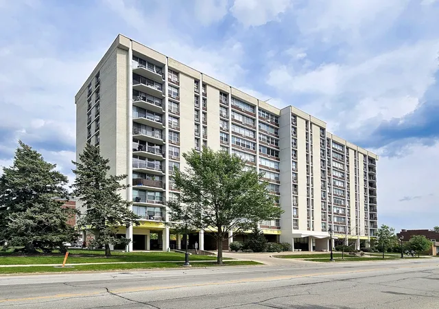 Listing Photo 1 - Condo for sale in building located at 33 N Main St, Lombard, IL 60148 - Unit #10J