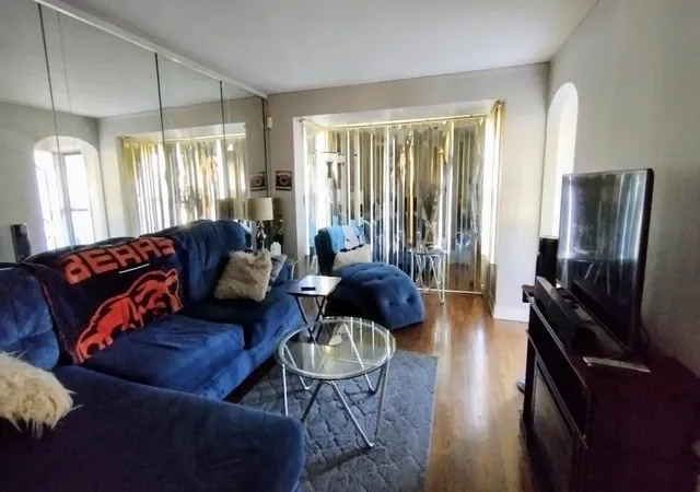 4th image of 10841 S Vernon Ave, Chicago, IL 60628 | MLS# 12650592