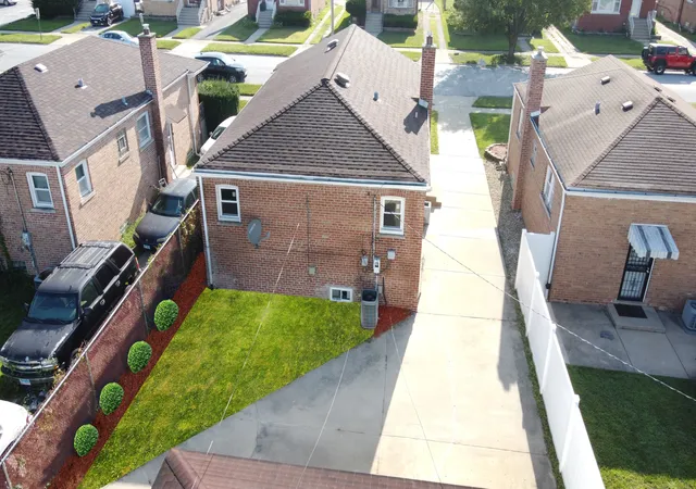 2nd image of 286 Oglesby Ave, Calumet City, IL 60409 | MLS# 12650780
