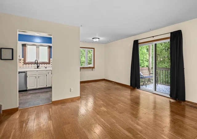 4th image of 8504 Ridgewood Rd #501, Rock Island, IL 61201 | MLS# 12650787
