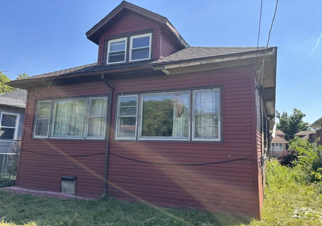 Photo 2 of Sale Pending at 7646 S Merrill Ave, Chicago, IL 60649 | MLS# 12650798 | Listing updated on 2026-09-29