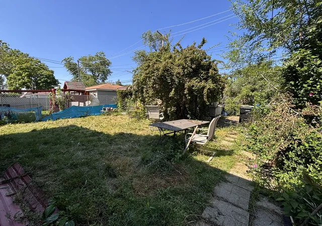 Photo 3 of Sale Pending at 7646 S Merrill Ave, Chicago, IL 60649 | MLS# 12650798 | Listing updated on 2026-09-29