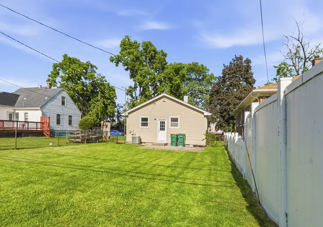 Homes for sale in Joliet, IL | 1105 N William St, Joliet, IL 60435 | MLS# 12650890