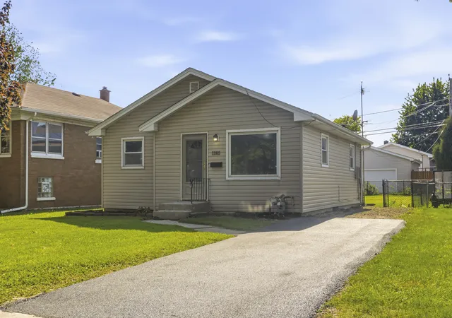 Homes for sale in Joliet, IL | 1105 N William St, Joliet, IL 60435 | MLS# 12650890