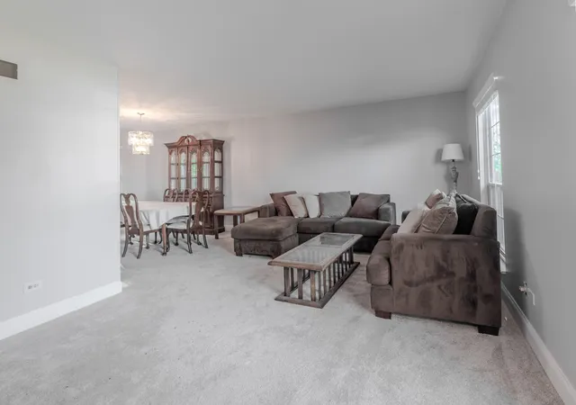 2nd image of 19825 S Farmington Ln, Frankfort, IL 60423 | MLS# 12650909