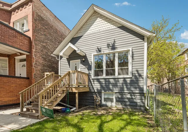 1st image of 126 N Leamington Ave, Chicago, IL 60644 | MLS# 12650970