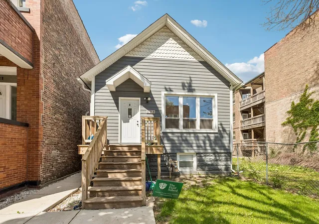 3rd image of 126 N Leamington Ave, Chicago, IL 60644 | MLS# 12650970
