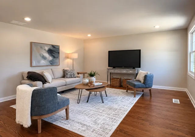 Photo 3 of Single family home for sale at 1025 S Ardmore Ave, Villa Park, IL 60181 | MLS# 12651080 | Listing updated on 2026-09-18