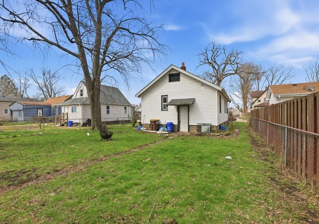 Homes for sale in Rockford, IL | 2634 Hanson St, Rockford, IL 61109 | MLS# 12651180