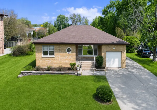 image of 2726 186th St, Lansing, IL 60438 | MLS# 12651217