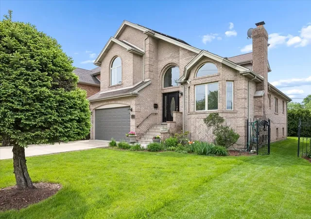 2nd image of 8317 W Ballard Rd, Niles, IL 60714 | MLS# 12651371