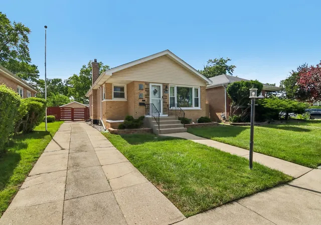2nd image of 15606 Ingleside Ave, Dolton, IL 60419 | MLS# 12651429