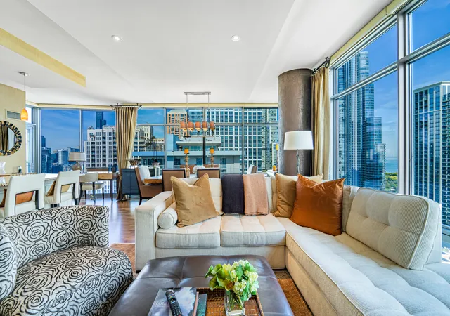 Homes for sale in Chicago, IL | 100 E 14Th St #2201, Chicago, IL 60605 | MLS# 12651561