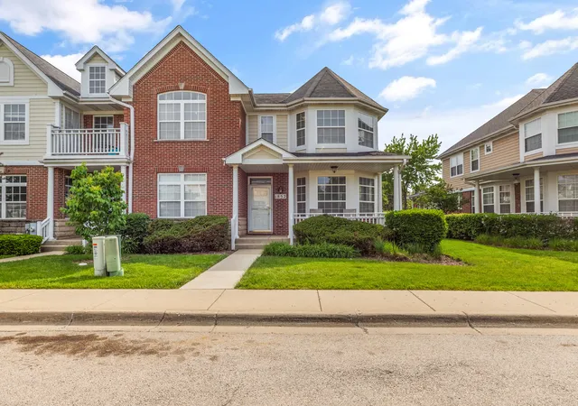 Homes for sale in Schaumburg, IL | 1852 Keystone Pl, Schaumburg, IL 60193 | MLS# 12651586