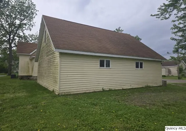 26th image of 303 N Washington, Carthage, IL 62321 | MLS# 12651602