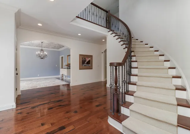 Photo 3 of Single family home for sale at 4 Bohrer Ct, Bloomington, IL 61704 | MLS# 12651639 | Listing updated on 2026-10-07