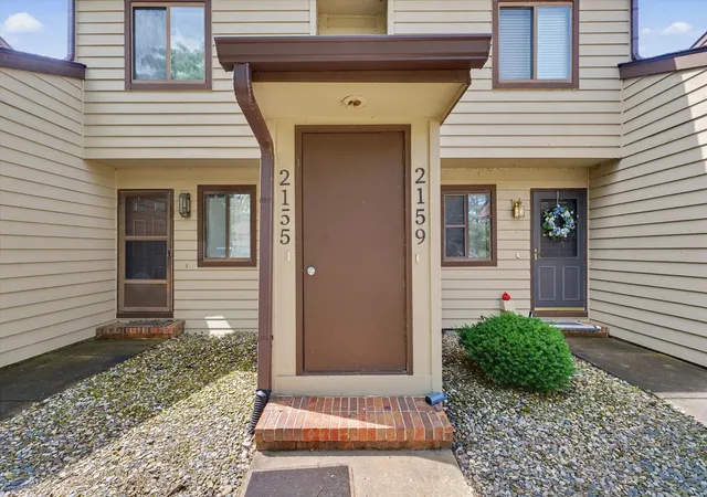 Homes for sale in Champaign, IL | 2155 Harbortown Cir, Champaign, IL 61821