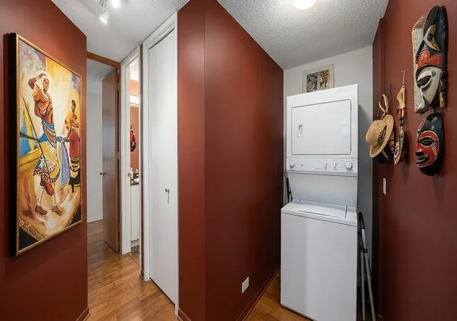 Photo 4 of Condo for sale at 360 E Randolph St #2203, Chicago, IL 60601 | MLS# 12651666 | Listing updated on 2026-09-29