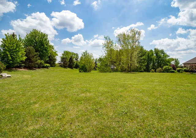 3rd image of 2601 Sanctuary Ln, Spring Grove, IL 60081 | MLS# 12651778