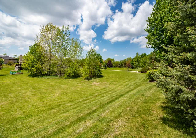 4th image of 2601 Sanctuary Ln, Spring Grove, IL 60081 | MLS# 12651778