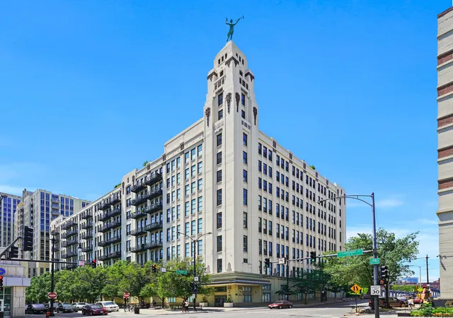 Homes for sale in Chicago, IL | 758 N Larrabee St #514, Chicago, IL 60654 | MLS# 12652004