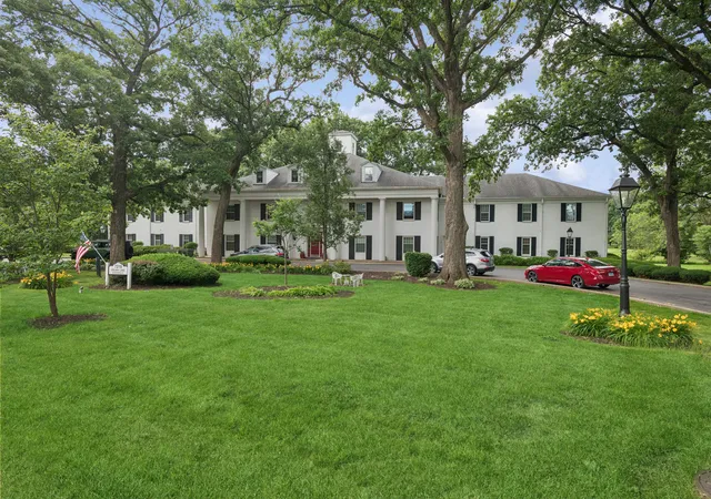 3rd image of 7319 Colony Ln, Frankfort, IL 60423