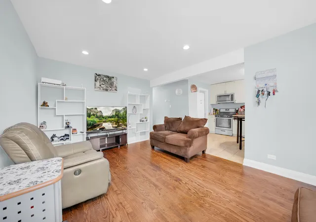 4th image of 12908 S Peoria St, Chicago, IL 60643 | MLS# 12652472