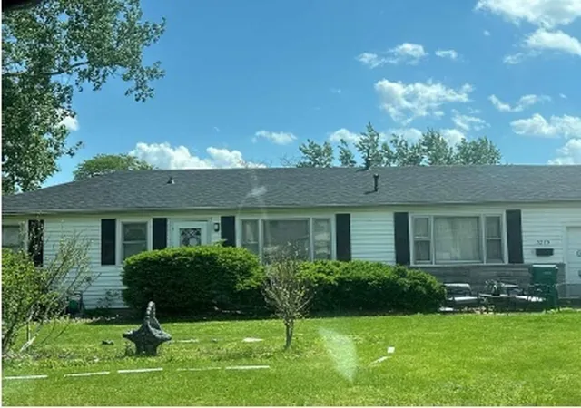Photo 2 of Single family home for sale at 3275 E Duchess Dr, Decatur, IL 62521 | MLS# 12652672 | Listing updated on 2026-09-16