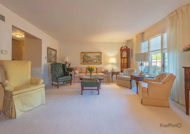 4th image of 3232 Chestnut Dr, Flossmoor, IL 60422 | MLS# 12652741