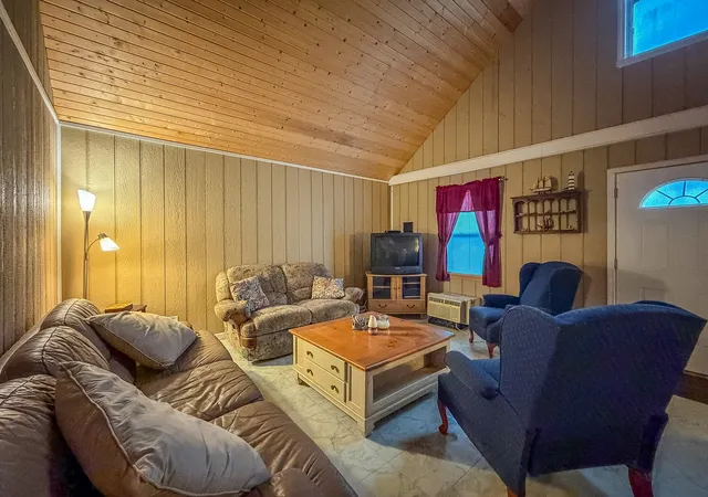Photo 3 of Single family home for sale at 14929 Lakeshore, Martinsville, IL 62442 | MLS# 12652744 | Listing updated on 2026-10-29