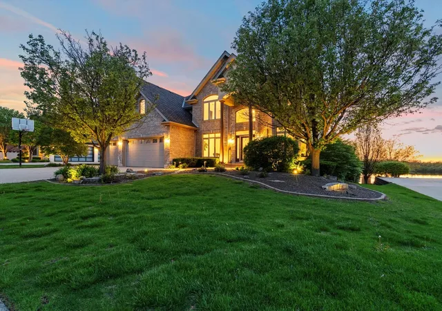 2nd image of 21170 Sage Brush Ln, Mokena, IL 60448 | MLS# 12652753