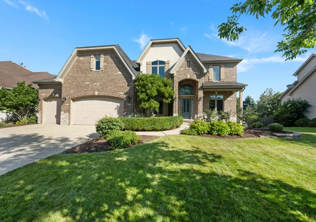 Photo 1 of Single family home for sale at 402 Deerfield Dr, Oswego, IL 60543 | MLS# 12652938 | Listing updated on 2026-09-14