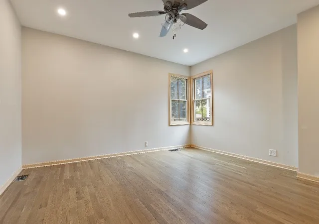 4th image of 218 N London Ave, Rockford, IL 61107 | MLS# 12652984