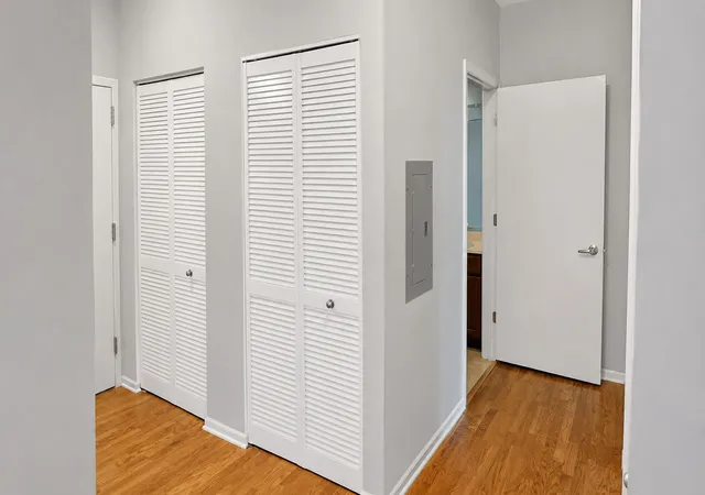 Listing Photo 3 - Condo for sale in building located at 3506 S State St, Chicago, IL 60609 - Unit #303