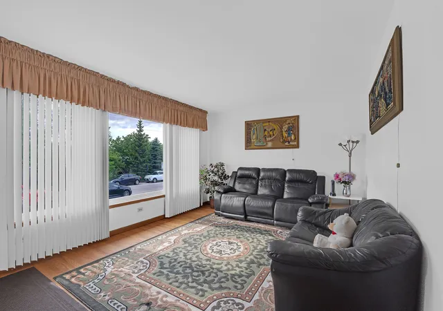 Homes for sale in Harwood Heights, IL | 5119 N Oriole Ave, Harwood Heights, IL 60706 | MLS# 12653128