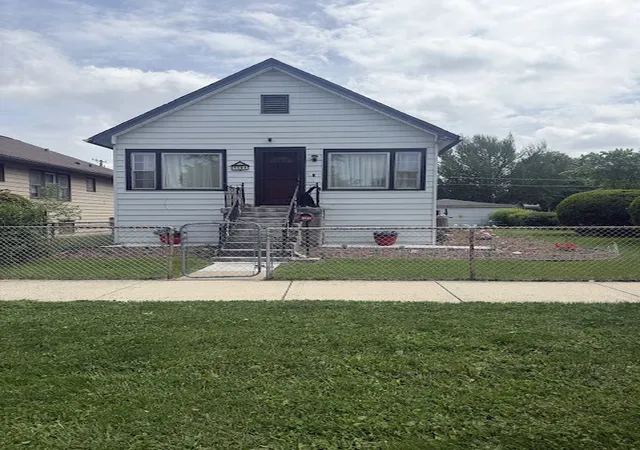 Homes for sale in Forest Park, IL | 1044 Ferdinand Ave, Forest Park, IL 60130 | MLS# 12653183