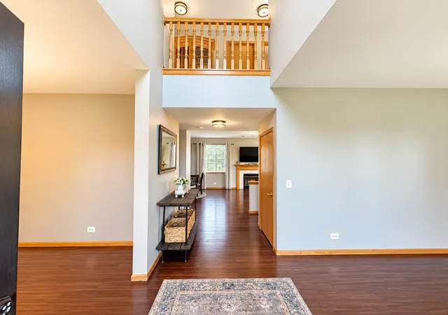 Photo 2 of Single family home for sale at 25409 Pastoral Dr, Plainfield, IL 60585 | MLS# 12653193 | Listing updated on 2026-10-27