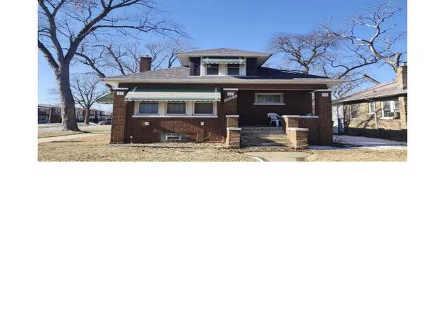 Photo 1 of Single family home for sale at 8558 S Saint Lawrence Ave, Chicago, IL 60619 | MLS# 12653197 | Listing updated on 2026-05-19