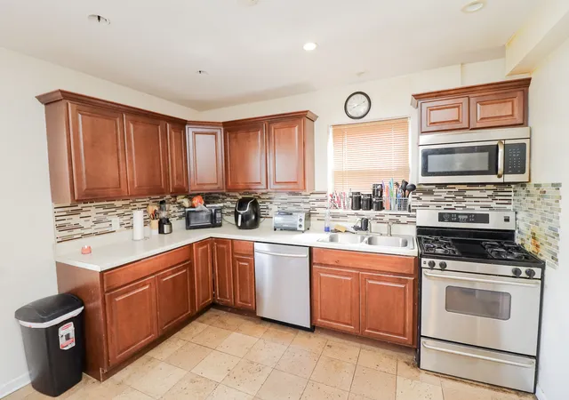 3rd image of 414 E 91St Pl, Chicago, IL 60619 | MLS# 12653210
