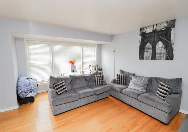5th image of 414 E 91St Pl, Chicago, IL 60619 | MLS# 12653210
