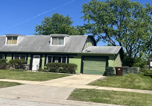 2nd image of 22745 Valley Dr, Richton Park, IL 60471 | MLS# 12653251