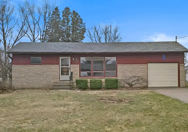 Homes for sale in Sherrard, IL | 302 Garrett St, Sherrard, IL 61281 | MLS# 12653606