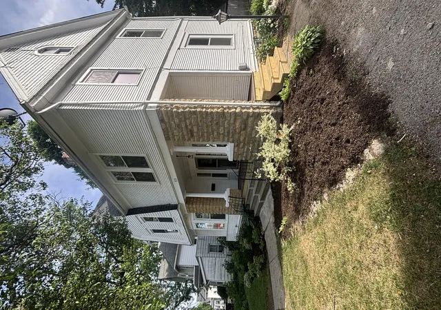 Homes for sale in Belvidere, IL | 910 N State St, Belvidere, IL 61008 | MLS# 12653666