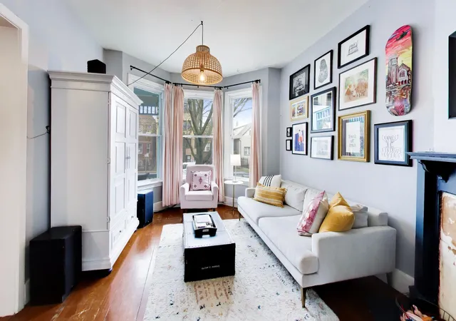 Photo 4 of Single family home for sale at 3735 W Palmer St, Chicago, IL 60647 | MLS# 12653689 | Listing updated on 2026-09-16