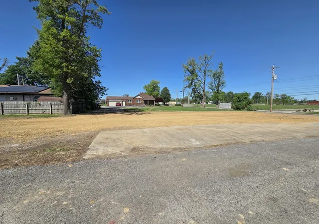 Photo 3 of Land for sale at 2007 W Main St, Marion, IL 62959 | MLS# 12653706 | Listing updated on 2026-08-12