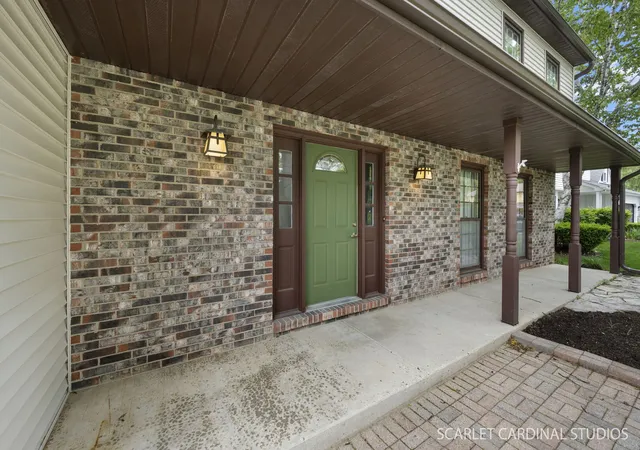 2nd image of 907 Secretariat Dr, Naperville, IL 60540 | MLS# 12653780