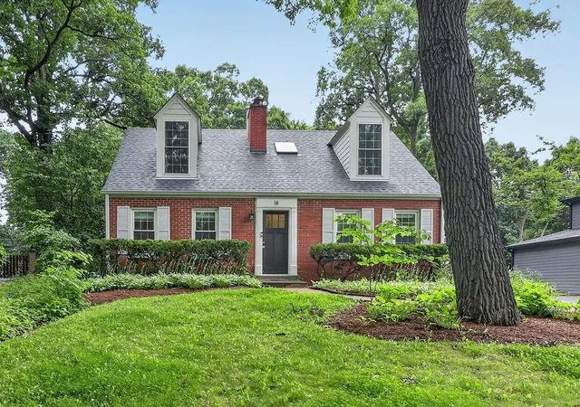 1st image of 14 Walnut Rd, Glen Ellyn, IL 60137 | MLS# 12653942